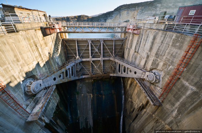 Чиркейская ГЭС – самая высокая арочная плотина в России (фото)
