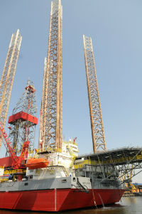 Газпром нефть ведет подготовку к бурению на Долгинском месторождении в Печорском море