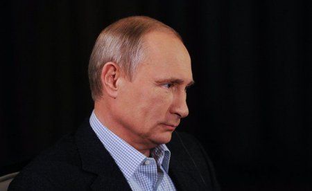 Путин удивлен подорожанием нефтепродуктов в России