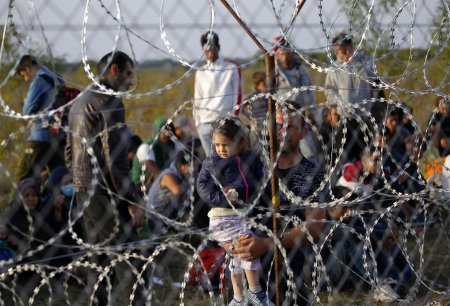 СМИ: Кризис с беженцами превратил Европу в клуб эгоистов