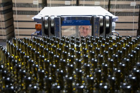 СМИ предупредили о возможных перебоях с продажей алкоголя в России с 1 января