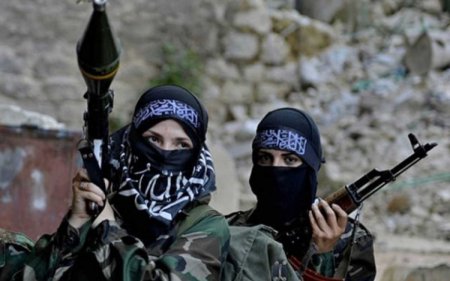 Террористы ИГИЛ формируют женский батальон. Мужчины закончились