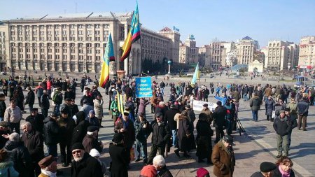 В Киеве проходит акция под лозунгом #FreeSavchenko (фото)