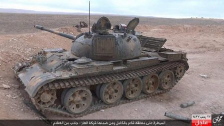 "Исламское государство" заявило о полном контроле над месторождением Аш-Шаер в Сирии