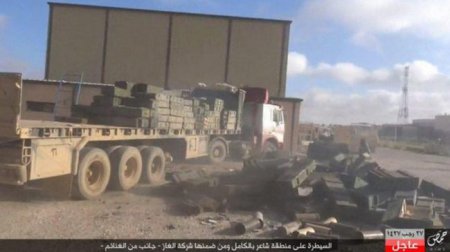 "Исламское государство" заявило о полном контроле над месторождением Аш-Шаер в Сирии