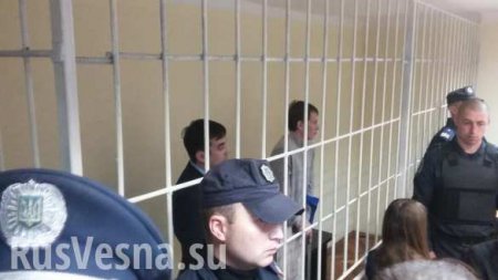 На Украине сегодня вступает в силу приговор российским военнослужащим Ерофееву и Александрову