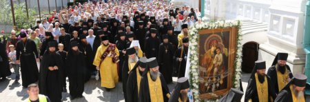 УПЦ начала Всеукраинский крестный ход