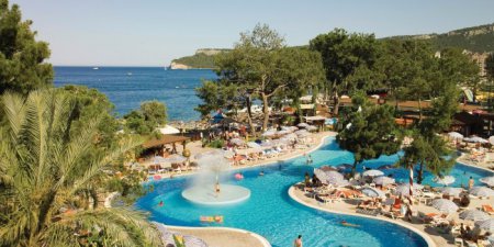 Старт продаж туров в Турцию понизил цены на другие курорты