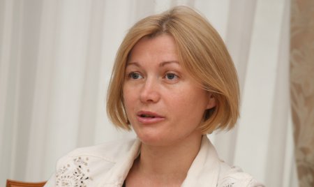Геращенко требует от Запада реакции на задержание Сущенко