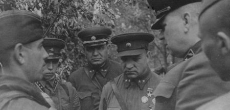День «генеральской атаки»: советские генералы предпочли погибнуть в бою, чем сдаться