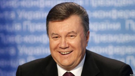 Суд получил иск Януковича по делу об оскорблениях со стороны Луценко