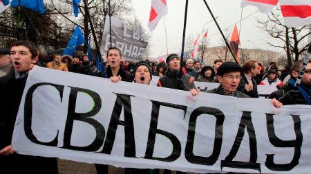 Как оппозиция разжигает новую «Плошчу» и готовит войну в Беларуси