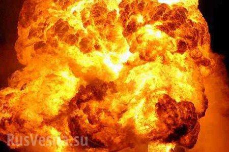 ВАЖНО: Мощный взрыв прогремел у здания МГБ в Луганске