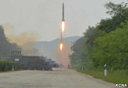 КНДР заявила о готовности нанести ракетный удар по военной базе США на Гуаме - Военный Обозреватель