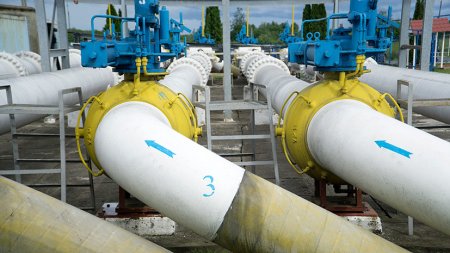 «На Украине всё может превратиться в металлолом»: почему в Киеве заговорили о возобновлении поставок газа из России