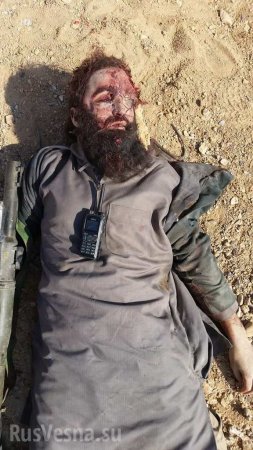 Зомби атакуют Сирию: Убитый главарь «Аль-Каиды» обратился к боевикам (ФОТО 18+)