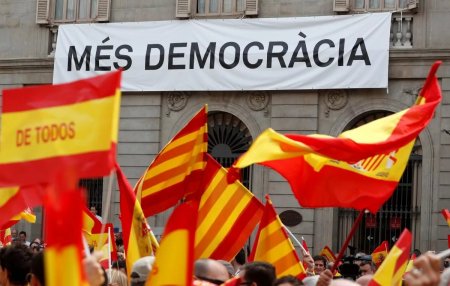 Испания признала недействительным референдум в Каталонии