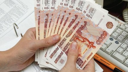 Россияне стали больше жаловаться на банки в части отказа предоставления услуг по рефинансированию займов 