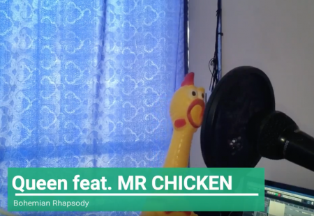 Блогер заставил резиновую курицу исполнить хит Queen