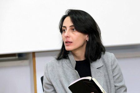 "Лицо системы без лица": Деканоидзе рассказала о двуличности Луценко