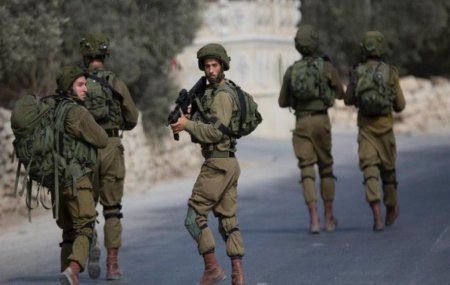 Армия Израиля арестовала 15 палестинцев, нелегально проникших в страну
