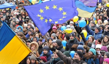 Для Киева заканчивается «счастливое будущее в Европе»