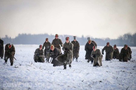 Под Киевом многотысячная армия Красной гвардии ведет бой с украинскими студентами (ФОТО, ВИДЕО)