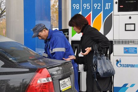 Представители ФАС озвучили реальную стоимость бензина 
