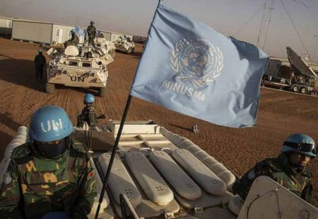 Конвой ООН подорвался на мине в Мали, четыре миротворца погибли
