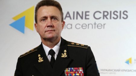 Украинский адмирал сообщил о «гибридной угрозе» в Азовском море