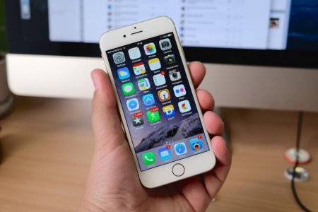 Новый iPhone выйдет без разъема для зарядного устройства