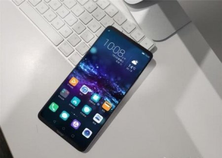 В Сети появилось фото смартфона Honor Note 10 от Huawei