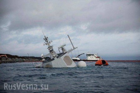 Успешно затонул: военный фрегат ВМС Норвегии полностью ушёл под воду (ФОТО, ВИДЕО)
