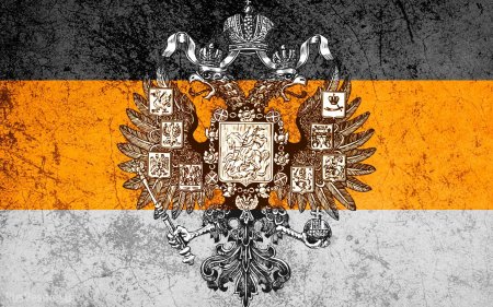 Госдуме предложили сменить российский триколор на имперский флаг