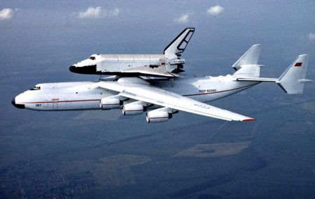 Огромная «Мечта» СССР: как создавали самый тяжелый самолет в мире