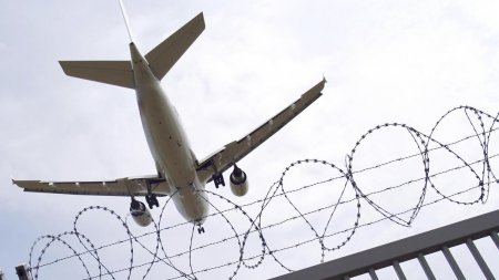 Минобороны РФ просит разрешения сбивать пассажирские самолёты, представляющие угрозу (ФОТО)