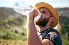 Вода в бутылках: крупнейшее мошенничество в истории