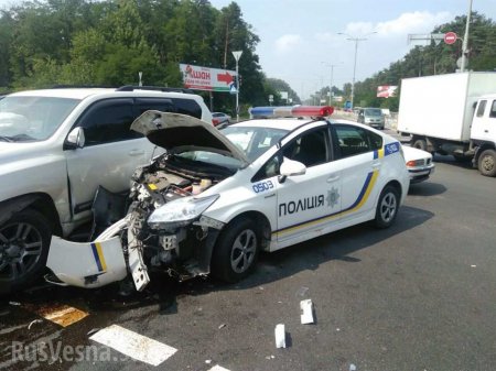 За время работы Национальной полиции была разбита половина автопарка (ФОТО)