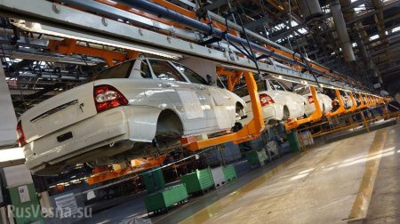 Срыв поставок: АвтоВАЗ полностью остановил производство