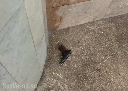 В Харькове полицейский открыл стрельбу в метро (+ВИДЕО, ФОТО)