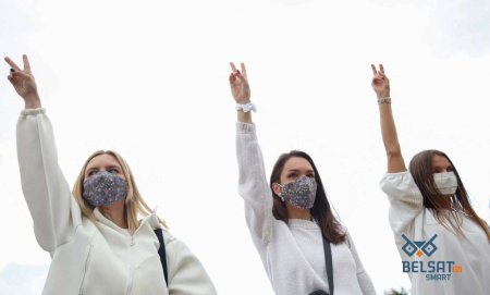 В Минске появилась «живая цепь» в знак солидарности с пострадавшими во время протестов (ФОТО, ВИДЕО)