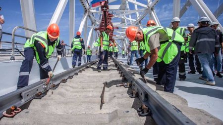Совет ЕС ввёл санкции против россиян, участвовавших в строительстве Крымского моста