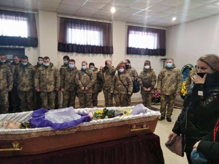 На Донбассе погибла молодая ВСУшница (ФОТО)