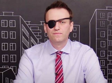 Песков рассказал, в чём заключается «нетипичность» Навального