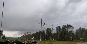 В электросетях регионов Центральной России и Приволжья ликвидируют последствия урагана