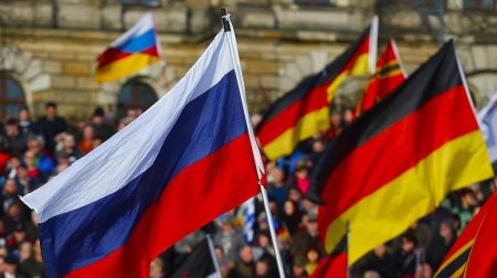 «Скатились»: в США пришли в ужас от нежелания немцев ссориться с Россией