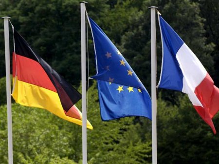 «Творческими путями» расшатать ситуацию в России: Берлин и Париж направили странам ЕС спецплан