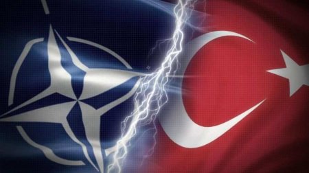 Турция покинет НАТО через 5-6 месяцев, — Этхем Санджак