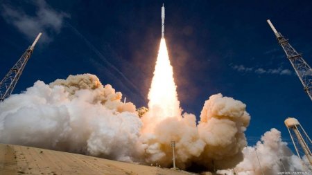 Пуск межконтинентальной баллистической ракеты: кадры с полигона Капустин Яр (ВИДЕО)