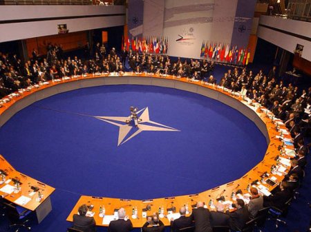 Украину не будут приглашать присоединиться к НАТО — Washington Post
